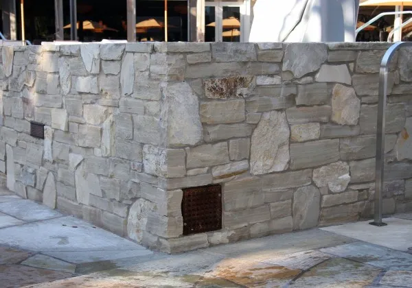 Thin Stone Veneer Lompoc Petite Mosaic Oatmeal Thin Veneer