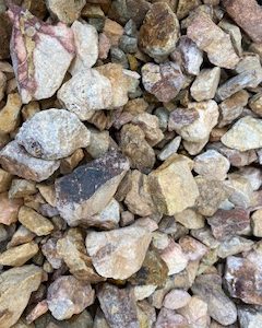 Apache Gold Landscape Rock 3/4"